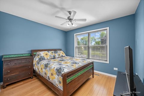 Tiny photo for 36452 N Tara Court, Ingleside, IL 60041 (MLS # 12643918)