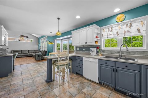 Tiny photo for 36452 N Tara Court, Ingleside, IL 60041 (MLS # 12643918)