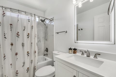 Tiny photo for 1334 S Pleasant Hill Gate, Waukegan, IL 60085 (MLS # 12721133)