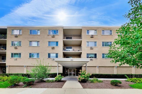 Photo of 425 Home Avenue #3G, Oak Park, IL 60302 (MLS # 12754295)