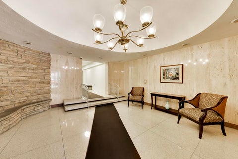 Tiny photo for 425 Home Avenue #3G, Oak Park, IL 60302 (MLS # 12754295)