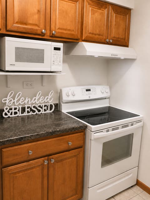 Tiny photo for 836 E Old Willow Road #11111, Prospect Heights, IL 60070 (MLS # 12732150)