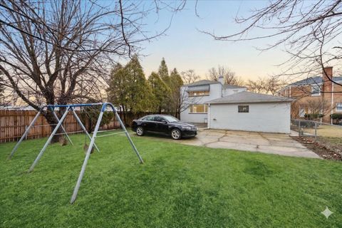 Tiny photo for 3900 Home Avenue, Stickney, IL 60402 (MLS # 12592440)