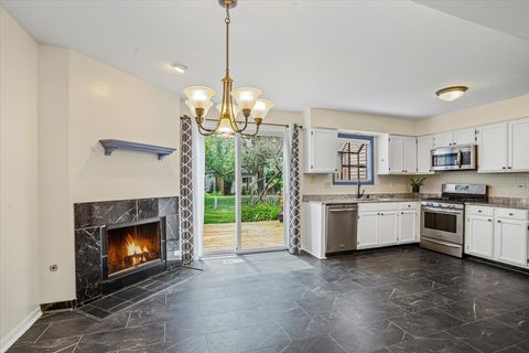 Tiny photo for 27W229 Providence Lane, Winfield, IL 60190 (MLS # 12487073)