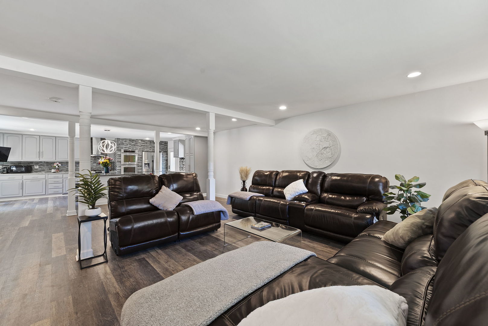 1332 JANE Court