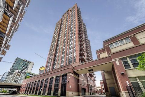 330 N Jefferson Street 903 Chicago IL 60661