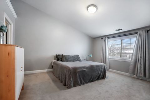 Tiny photo for 37 Heather Glen Drive #37, Aurora, IL 60504 (MLS # 12521237)