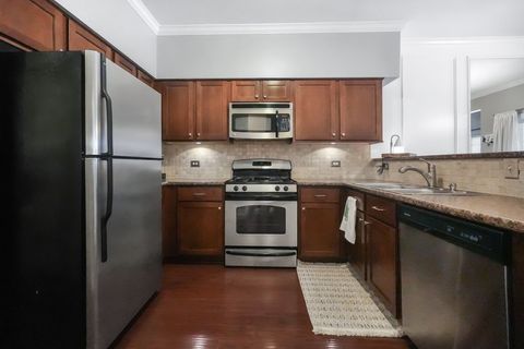 Tiny photo for 37 Heather Glen Drive #37, Aurora, IL 60504 (MLS # 12521237)