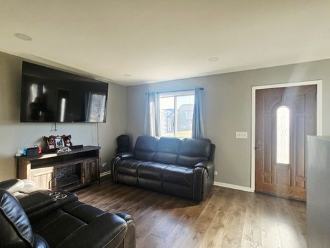 Tiny photo for 1353 Spring Valley Drive, Carol Stream, IL 60188 (MLS # 12600039)