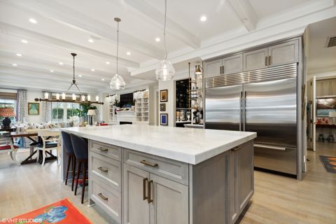 Tiny photo for 727 N McKinley Road #100, Lake Forest, IL 60045 (MLS # 12385517)