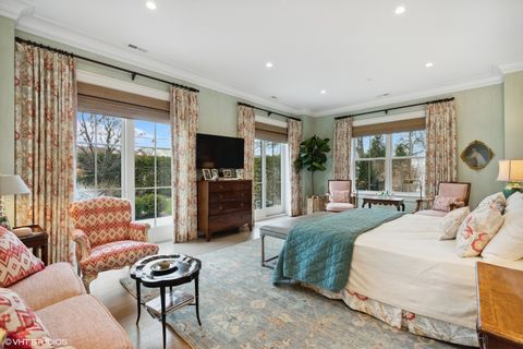 Tiny photo for 727 N McKinley Road #100, Lake Forest, IL 60045 (MLS # 12385517)