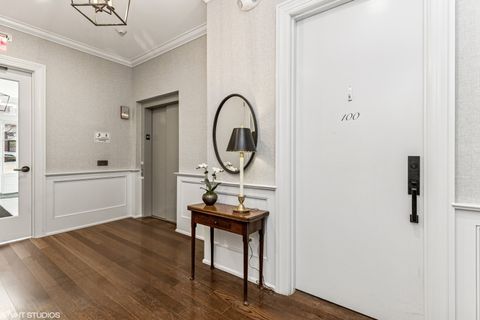 Tiny photo for 727 N McKinley Road #100, Lake Forest, IL 60045 (MLS # 12385517)