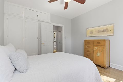 Tiny photo for 7639 N Eastlake Terrace #2B, Chicago, IL 60626 (MLS # 12618112)