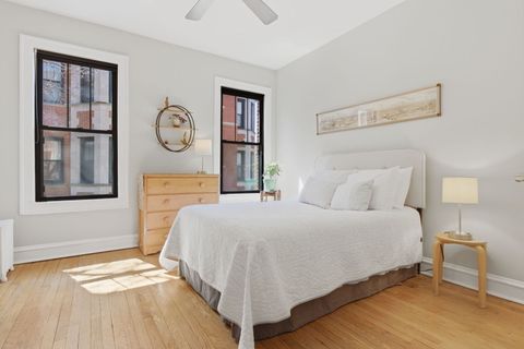 Tiny photo for 7639 N Eastlake Terrace #2B, Chicago, IL 60626 (MLS # 12618112)