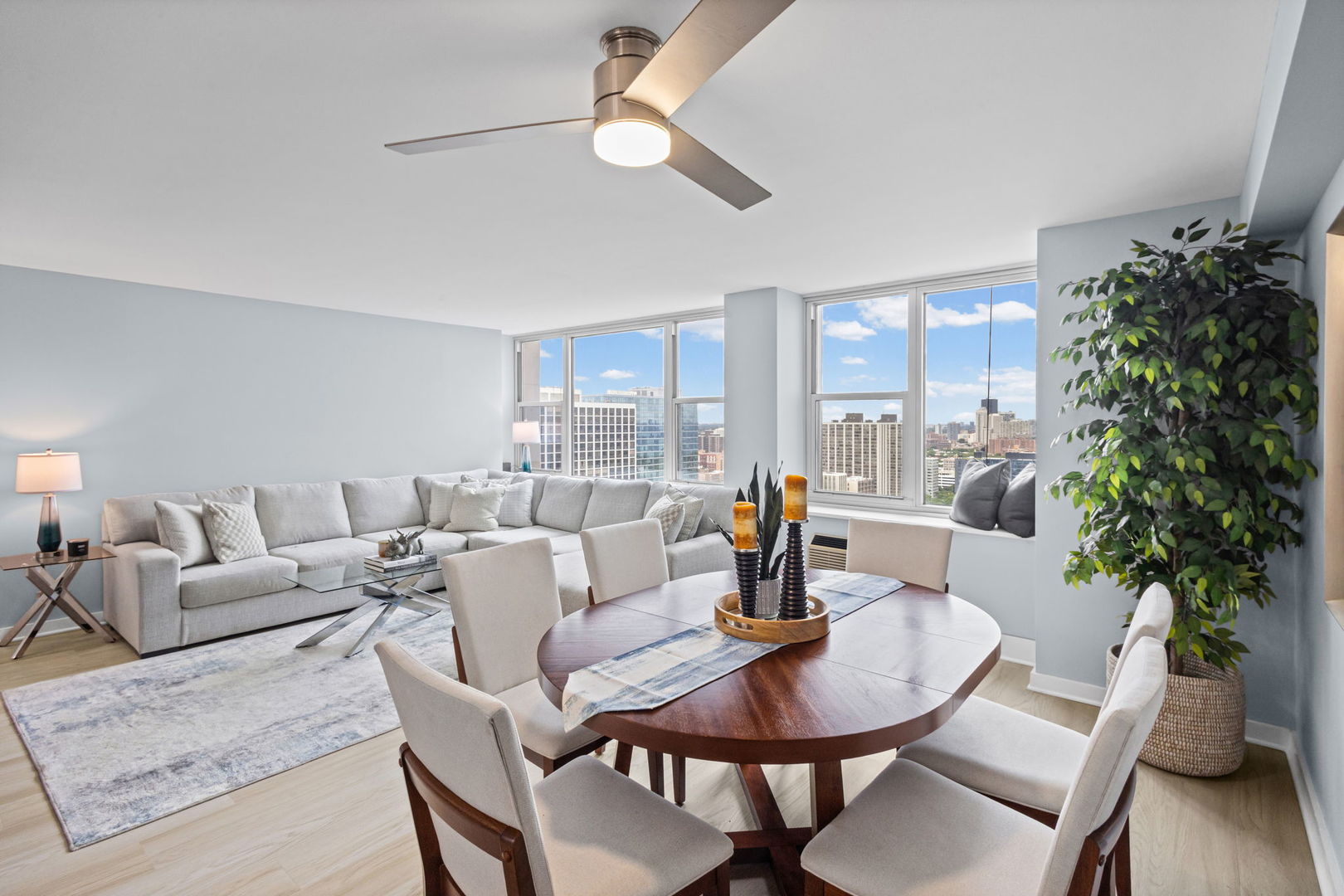 4250 N Marine Drive 2730