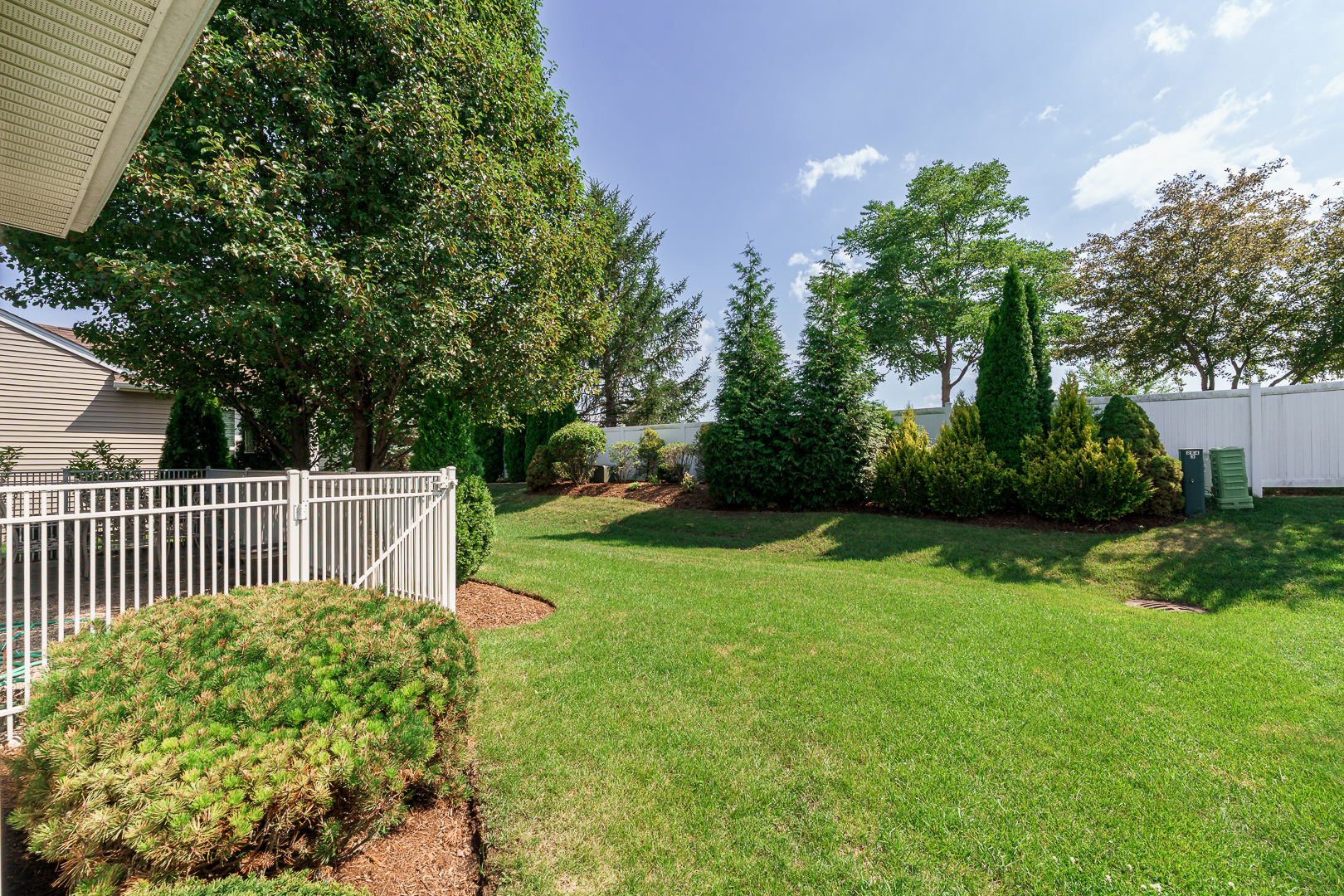 13445 MEADOWLARK Lane