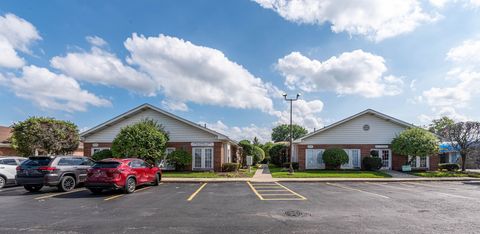 4701-4731 W Midlothian Turnpike Crestwood IL 60418