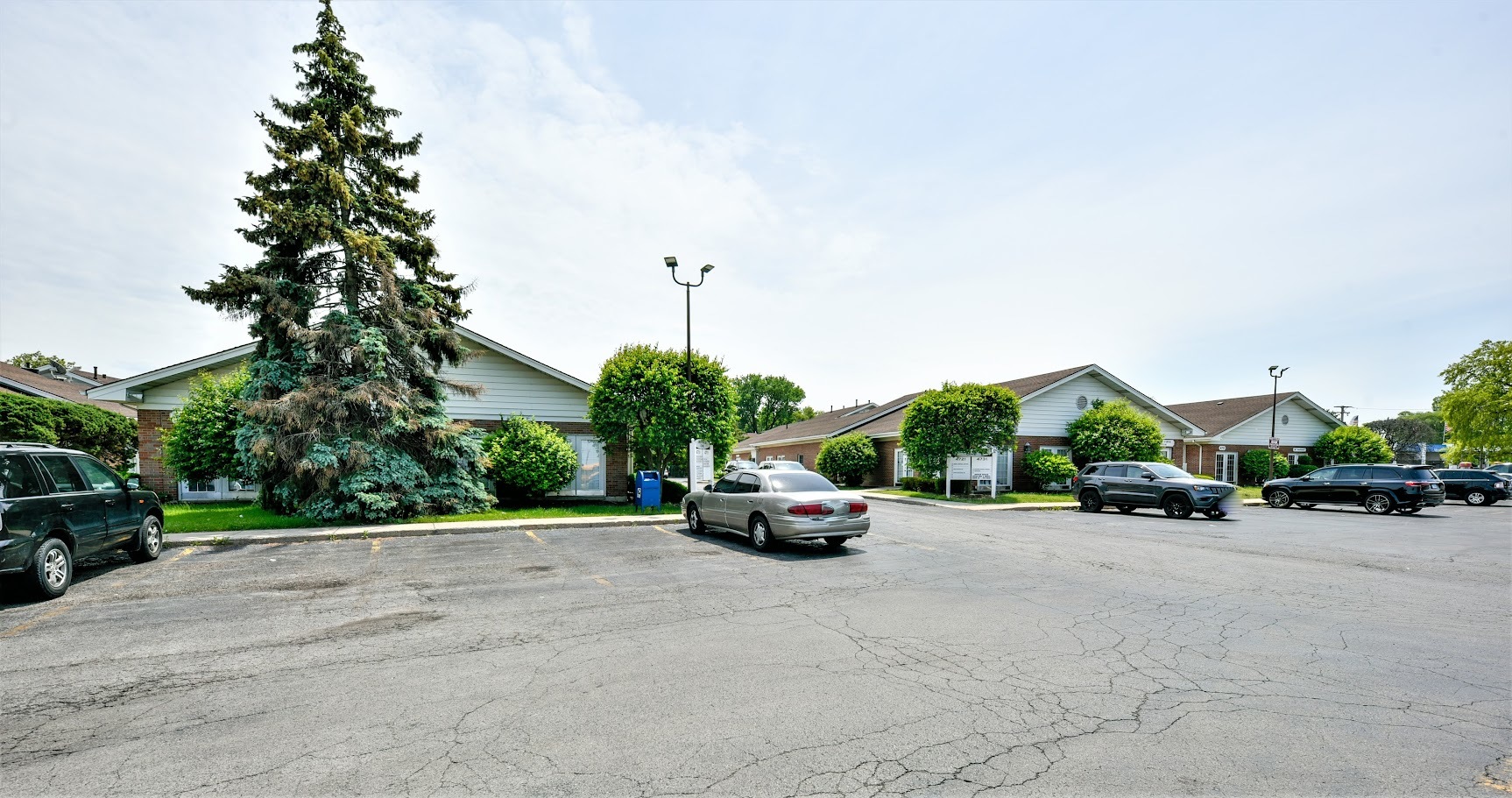 4701-4731 W Midlothian Turnpike