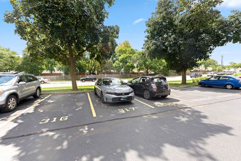 Tiny photo for 4602 Euclid Avenue #2A, Rolling Meadows, IL 60008 (MLS # 12458372)