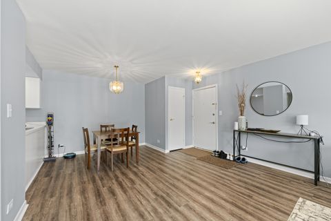 Tiny photo for 4602 Euclid Avenue #2A, Rolling Meadows, IL 60008 (MLS # 12458372)