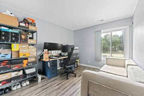 Tiny photo for 4602 Euclid Avenue #2A, Rolling Meadows, IL 60008 (MLS # 12458372)