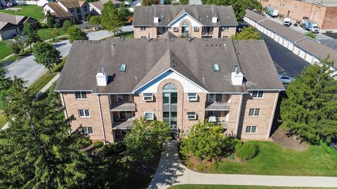 Tiny photo for 3048 Matthew Lane #B3, Homewood, IL 60430 (MLS # 12475054)