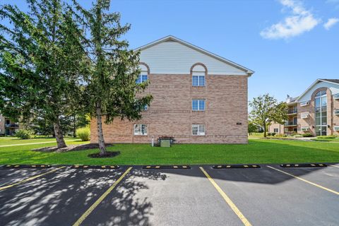 Tiny photo for 3048 Matthew Lane #B3, Homewood, IL 60430 (MLS # 12475054)