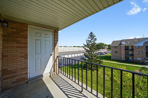 Tiny photo for 3048 Matthew Lane #B3, Homewood, IL 60430 (MLS # 12475054)