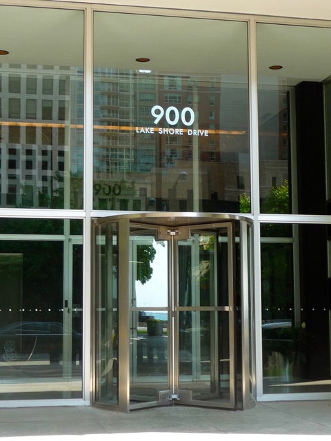 Tiny photo for 900 N Lake Shore Drive #1905, Chicago, IL 60611 (MLS # 12736914)