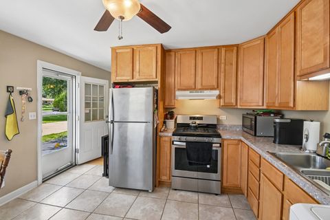 Tiny photo for 3002 Owl Drive, Rolling Meadows, IL 60008 (MLS # 12697910)
