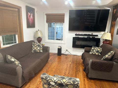 Tiny photo for 411 E Le Moyne Avenue, Northlake, IL 60164 (MLS # 12455330)