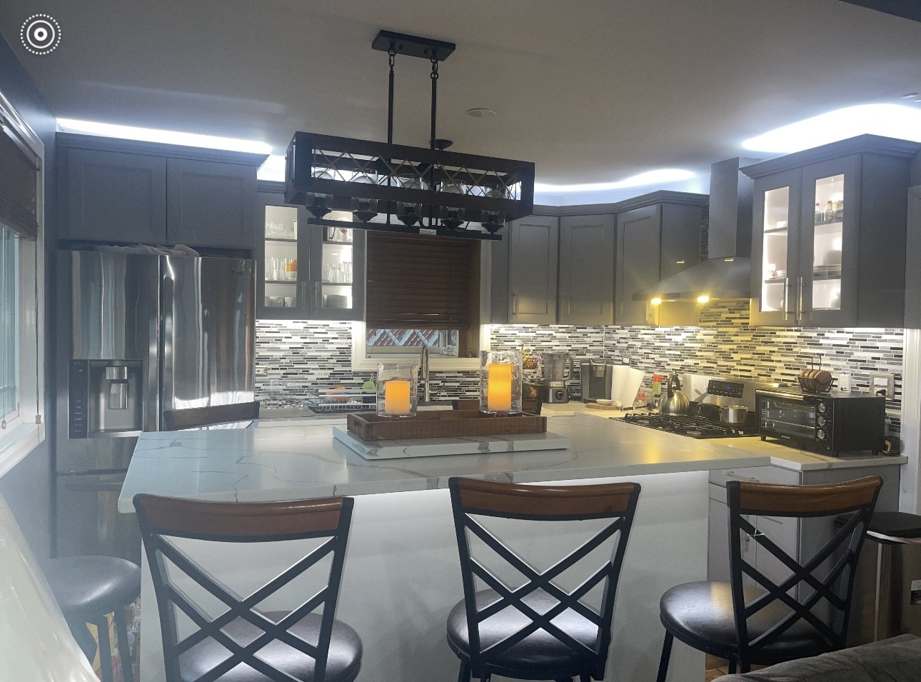 411 E Le Moyne Avenue