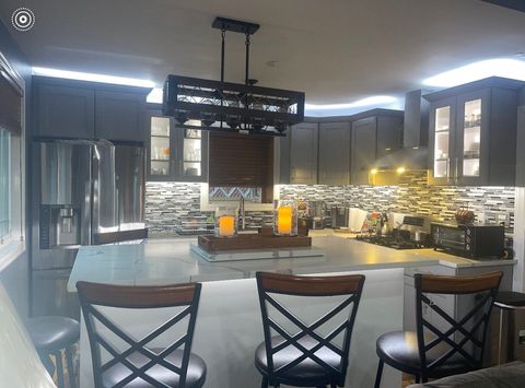 Tiny photo for 411 E Le Moyne Avenue, Northlake, IL 60164 (MLS # 12455330)