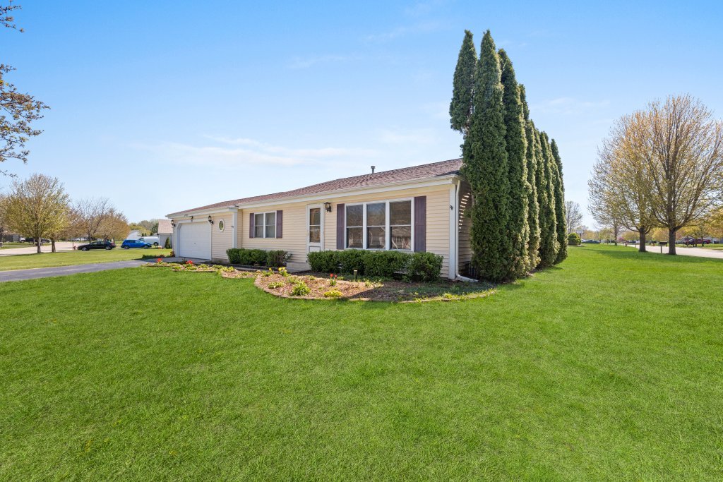701 Woodbine Lane