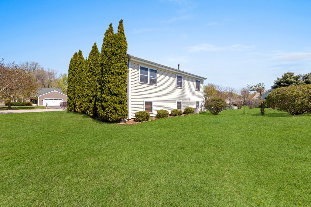 701 Woodbine Lane