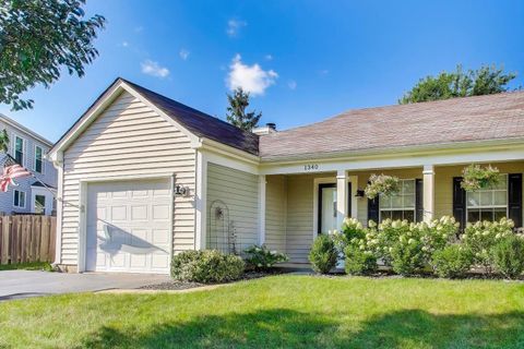 Tiny photo for 1340 Spalding Drive, Mundelein, IL 60060 (MLS # 12347087)