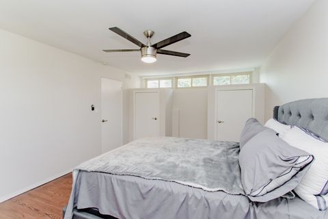 Tiny photo for 3819 W Greenleaf Avenue, Lincolnwood, IL 60712 (MLS # 12467157)