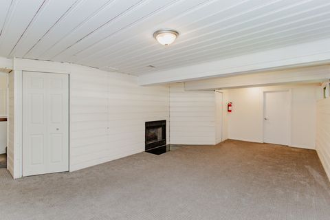 Tiny photo for 3819 W Greenleaf Avenue, Lincolnwood, IL 60712 (MLS # 12467157)