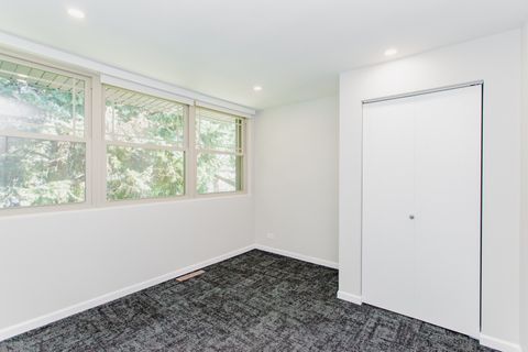 Tiny photo for 3819 W Greenleaf Avenue, Lincolnwood, IL 60712 (MLS # 12467157)