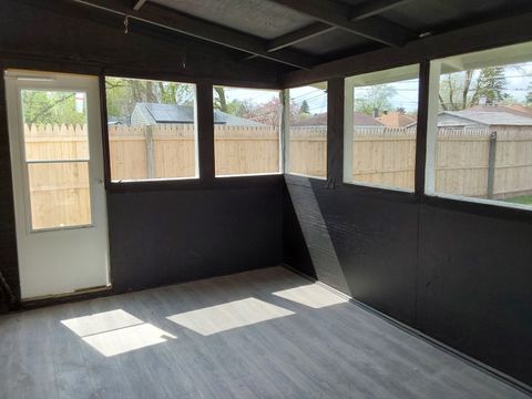 Tiny photo for 15524 Gouwens Lane, South Holland, IL 60473 (MLS # 12623410)