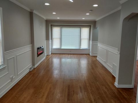 Tiny photo for 15524 Gouwens Lane, South Holland, IL 60473 (MLS # 12623410)