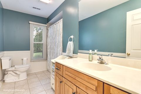 Tiny photo for 842 Winmoor Drive, Sleepy Hollow, IL 60118 (MLS # 12550778)