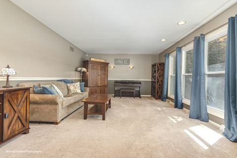 Tiny photo for 842 Winmoor Drive, Sleepy Hollow, IL 60118 (MLS # 12550778)