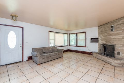 Tiny photo for 614 N County Street, Waukegan, IL 60085 (MLS # 12408331)