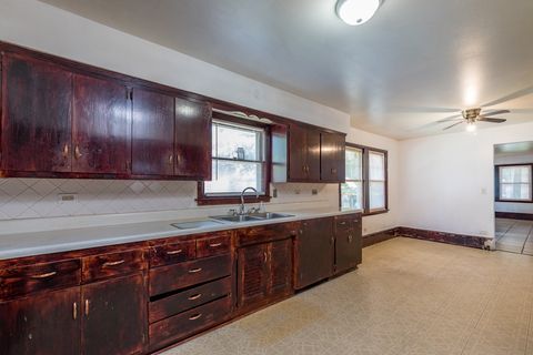 Tiny photo for 614 N County Street, Waukegan, IL 60085 (MLS # 12408331)