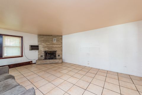 Tiny photo for 614 N County Street, Waukegan, IL 60085 (MLS # 12408331)