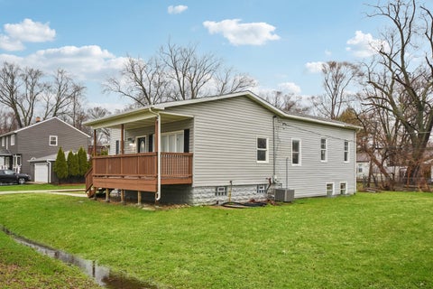 Tiny photo for 402 Lily Lane, Lakemoor, IL 60051 (MLS # 12635751)