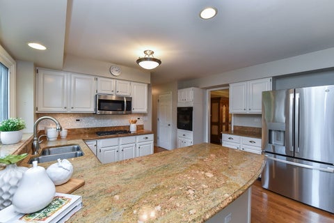 Tiny photo for 26W050 Macarthur Avenue, Wheaton, IL 60188 (MLS # 12729338)
