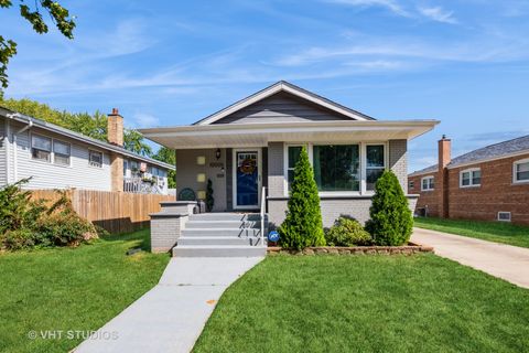 A home in Oak Lawn