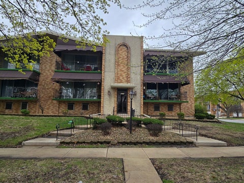 Photo of 9637 S Keeler Avenue #1E, Oak Lawn, IL 60453 (MLS # 12688225)